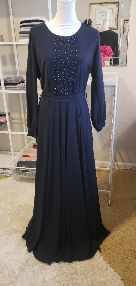 Lovely long sleeve maxi dress